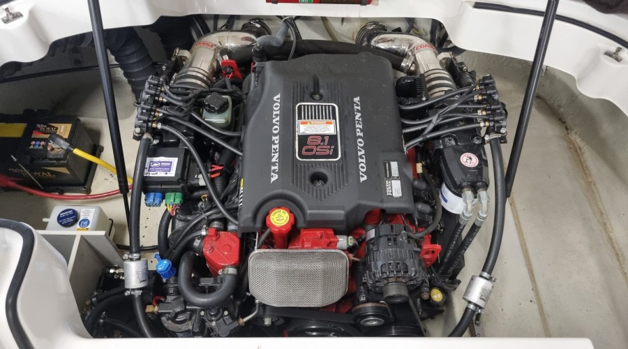 Superdikke Cobalt 24 SX uit 2005 met alle opties op LPG én benzine